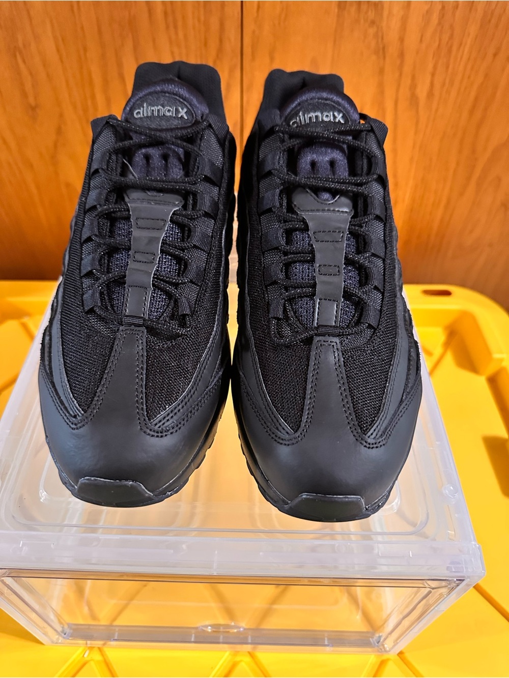 Nike Air Max 95 Essential "Triple Black" Low Top Sneaker CI3705-001 - Picture 3 of 12